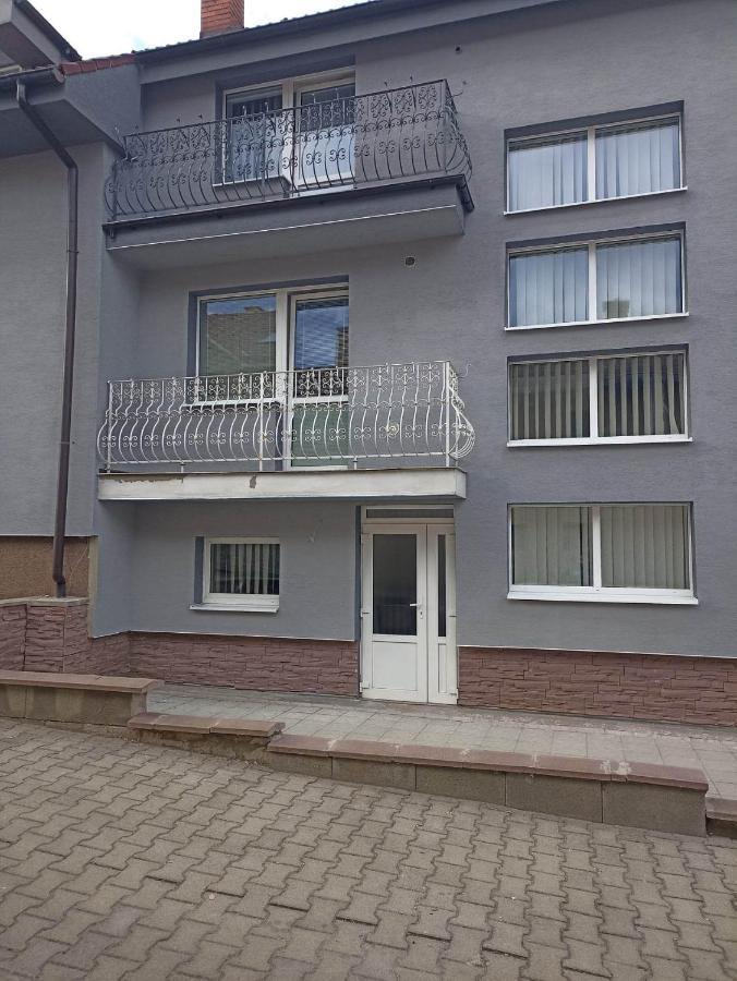 Ubytovanie Tri Sestry Hrabušice Exteriör bild